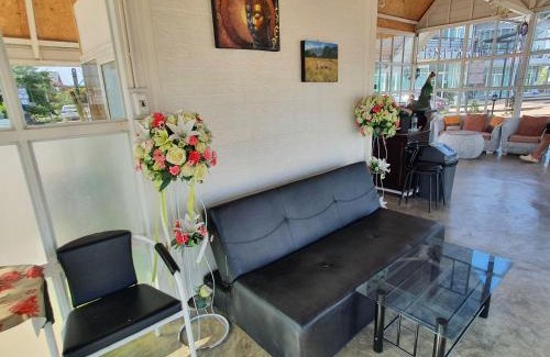 Chaiyaphum Hotel | The Cottage at Chiyaphum