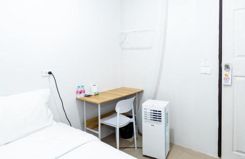 Talat Yot Hostel | The Hidden Khaosan Rambutri - เดอะ ฮิดเดน ข้าวสาร รามบุตรี