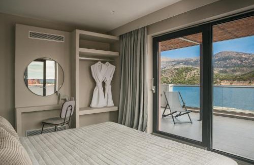 Argostoli Town Apartment | The Twelve Suites Collection