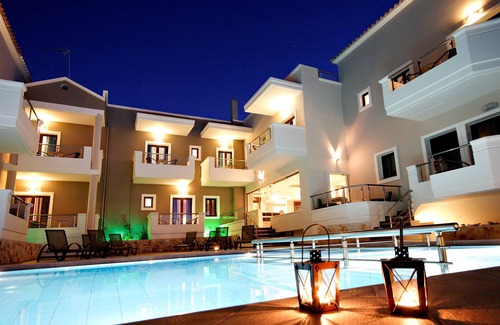 Tavronitis Apartment | Theros Hotel