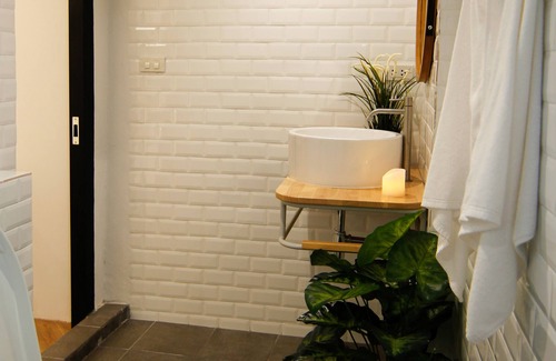 Sathorn Hostel | Tropical Summer Hostel