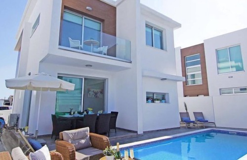 Kapparis House | Vacation home caren in Pernera - 6 persons, 3 bedrooms