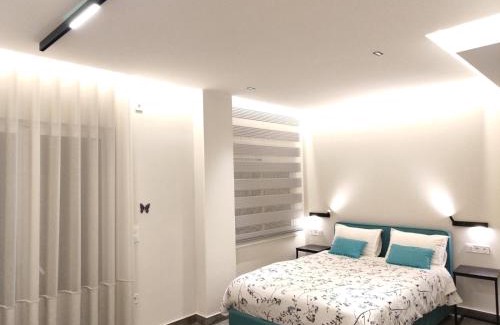 Patras Hostel | Vacations in Patra Studios