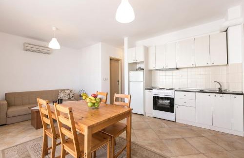 Ouranoupoli Apartment | Velia Boutique Apartments