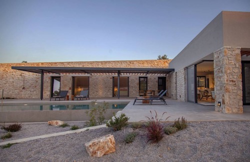 Amfilochia Villa | Villa ∙ 2 bedrooms ∙ 4 guests