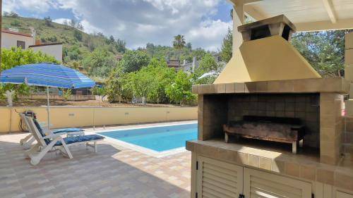 Kakopetria Villa | Villa ∙ 4 bedrooms ∙ 7 guests