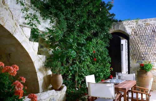 Episkopi Villa | Villa Agriolive
