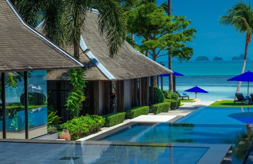 Lipa Noi Villa | Villa Akatsuki - Luxury Beachfront Villa