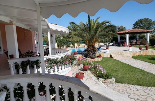 Dafnata Villa | Villa Chalikouna