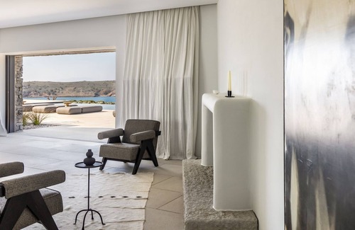 Paros Villa | Villa Emara - Six Bedroom Villa, Sleeps 14