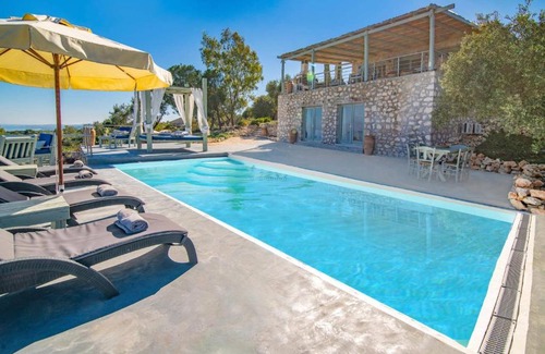 Skinaria Villa | Villa Thea by Villa Plus