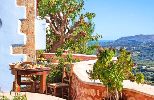 Kastellos Villa | Villa Veneciana with Heated Pool