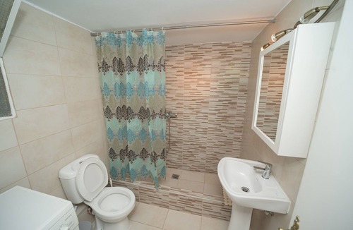Chalcis Apartment | Άνετο διαμέρισμα, με θέα την παραλία Χαλκίδας