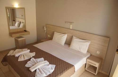Loutro Hotel | Αnna