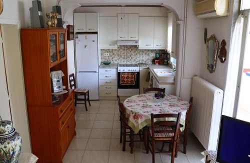 Alexandroupoli House | Ευχάριστο σπίτι σε όμορφη γειτονια.