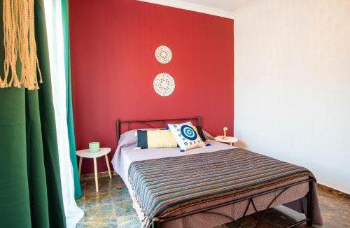 Mytilene Apartment | Κήπος μέ τις πορτοκαλιές