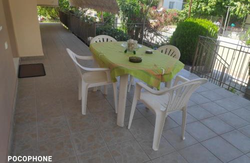 Kamena Vourla Apartment | Κεντρικό, ανετο και ευρύχωρο διαμέρισμα