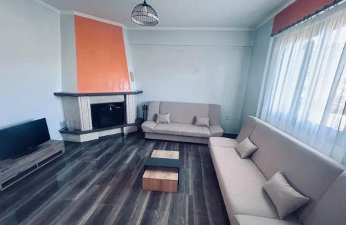 Karvelas House | Κυδωνιά Μάνη