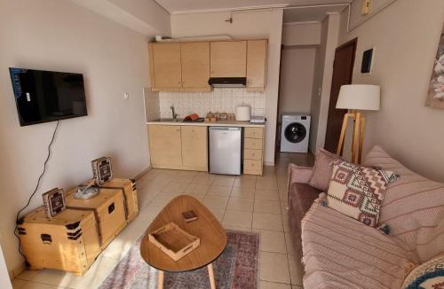 Khalkis Apartment | Νέο, μοντέρνο & ήσυχο. Ιδανικό για 2 επισκέπτες.