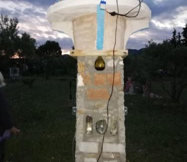 Vrasna Other | Το κτήμα του Λεό