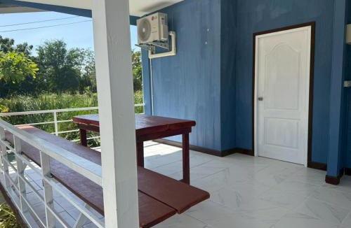 Cha-am House | ต้นตาล&ตาลฟ้า รีสอร์ท