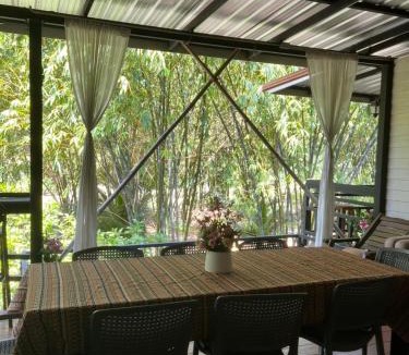 Ban Na San House | บ้านชมธาร บ้านสวนสราญชล