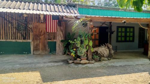 Prakhon Chai House | บ้านถังคันทรี่