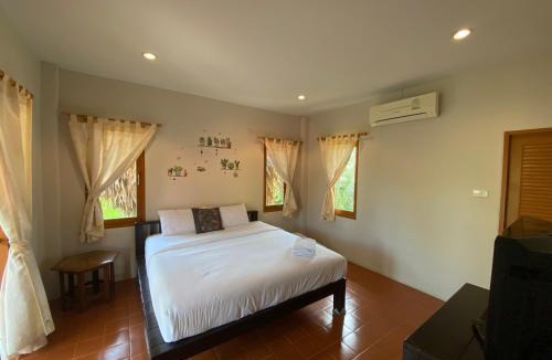 Pak Nam Pran House | บ้านพักปราณบุรี อารยา บีช รีสอร์ท