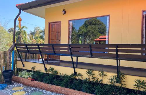 Mae Rim House | บ้านสวนแดงจินดา Baan Suan Dang Jinda