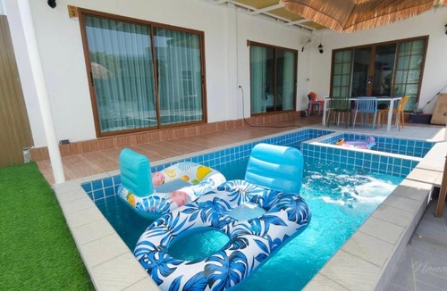 Saen Suk Villa | บ้านออมPool villa บางแสน sin