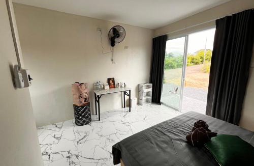 Nong Sarai House | บ้านเขากอดโฮมสเตย์ ปากช่อง
