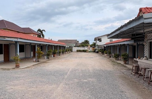Sattahip Hotel | ฤทัยลอดจ์