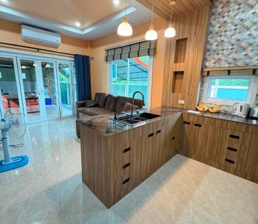 Satun Villa | สวนพร้าวพูลวิลล่า1Suanpraw poolvilla