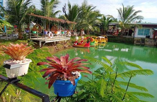 Kaset Wisai Hotel | เมืองบัวการ์เด้นท์รีสอร์ท