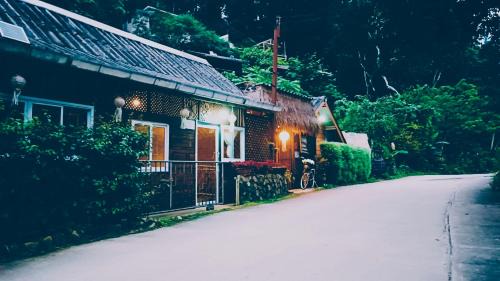 Mae On House | แม่อุ๊ยที่พักติดน้ำ&mae oui next to the water