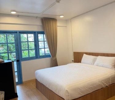 Jomtien Hotel | โรงแรม เซิร์ฟบีช Surf Beach Hotel