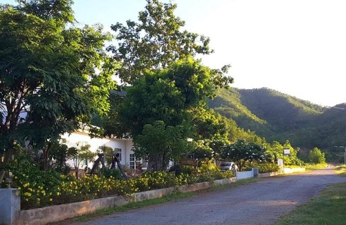 Kaeng Sian House | โรสชาเลต์ Rose Chalet