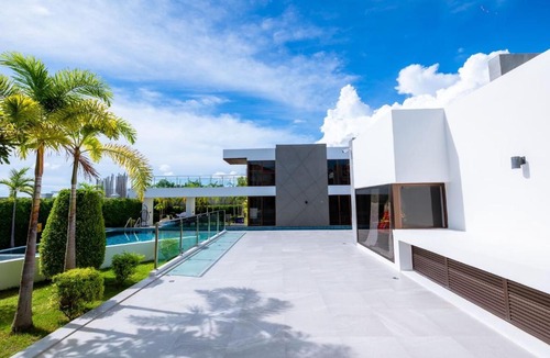 Nong Prue Villa | 隱密中的奢華 核心內的精隨 眠月居 尊貴獨棟獨享 Moonlit Villa