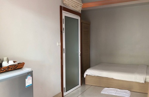 Kata Resort | 1 standard room B1 only 50 meters from Kata beach