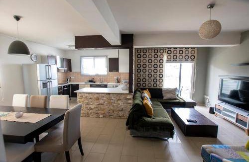 Lykabittos Apartment | 100 m² Apartment ∙ 2 bedrooms ∙ 4 guests
