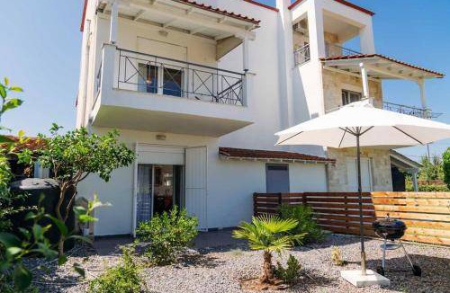 Afytos House | 100 m² House ∙ 3 bedrooms ∙ 8 guests