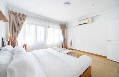 Banglamphu House | 100 m² House ∙ 4 bedrooms ∙ 7 guests