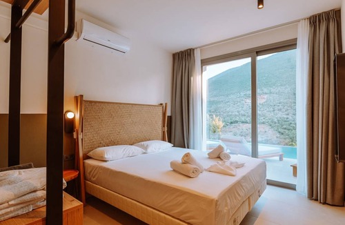 Evgiros Villa | 100 m² Villa ∙ 3 bedrooms ∙ 6 guests