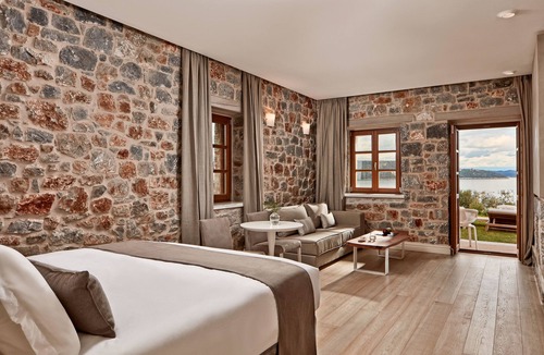 East Mani Hotel | 100 Rizes Seaside Resort - Small Luxury Hotels of The World