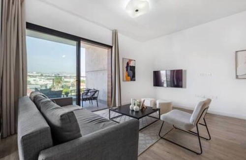 Limassol Apartment | 102 Sfiggos - City Views & Rooftop Pool