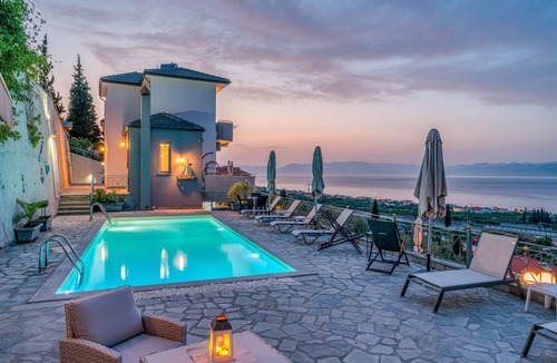 Xylokastro-Evrostina House | 105 m² House ∙ 3 bedrooms ∙ 5 guests