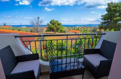 Kineta Apartment | 110 m² Apartment ∙ 3 bedrooms ∙ 8 guests