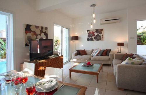Cape Greko Villa | 110 m² Villa ∙ 2 bedrooms ∙ 4 guests
