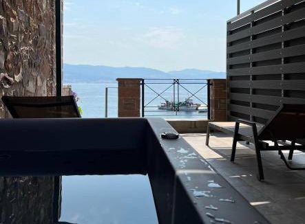 Mithimna Villa | 120 m² Villa ∙ 2 bedrooms ∙ 5 guests