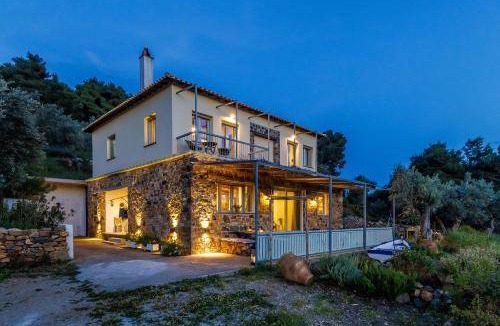 Stafylos Villa | 120 m² Villa ∙ 2 bedrooms ∙ 5 guests